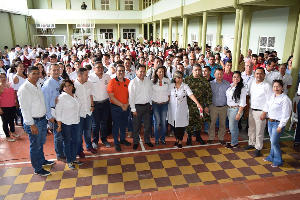 20292667_205045516693255_8206322616162237084_n